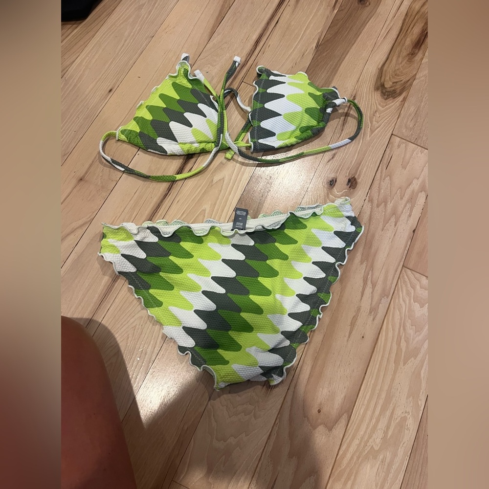 Aerie green retro string bikini - NWOT!
